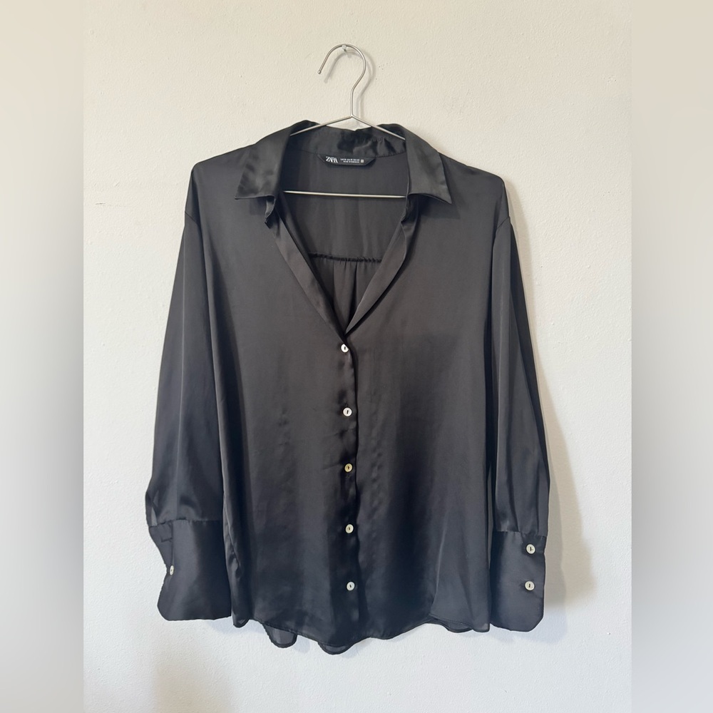 Zara silky Black Button down top